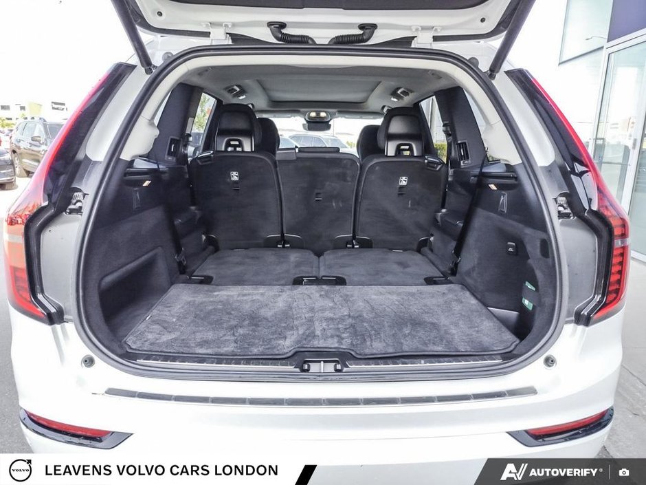 2026 Volvo XC90 PLUS DARK THEME-11
