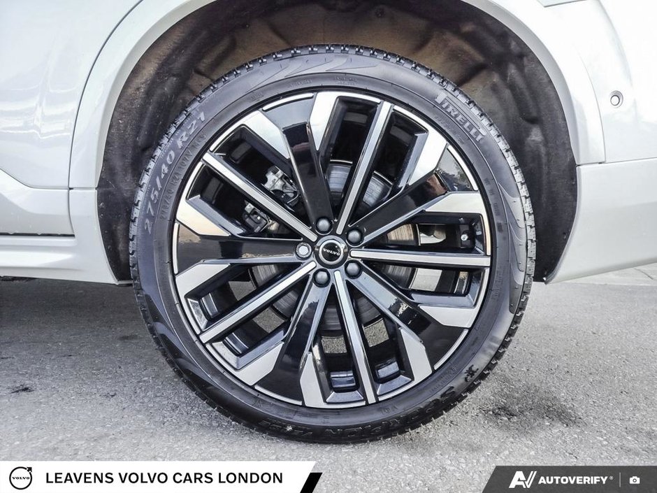 2026 Volvo XC90 PLUS DARK THEME-5