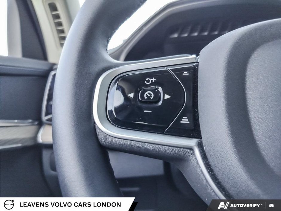 2026 Volvo XC90 PLUS DARK THEME-29