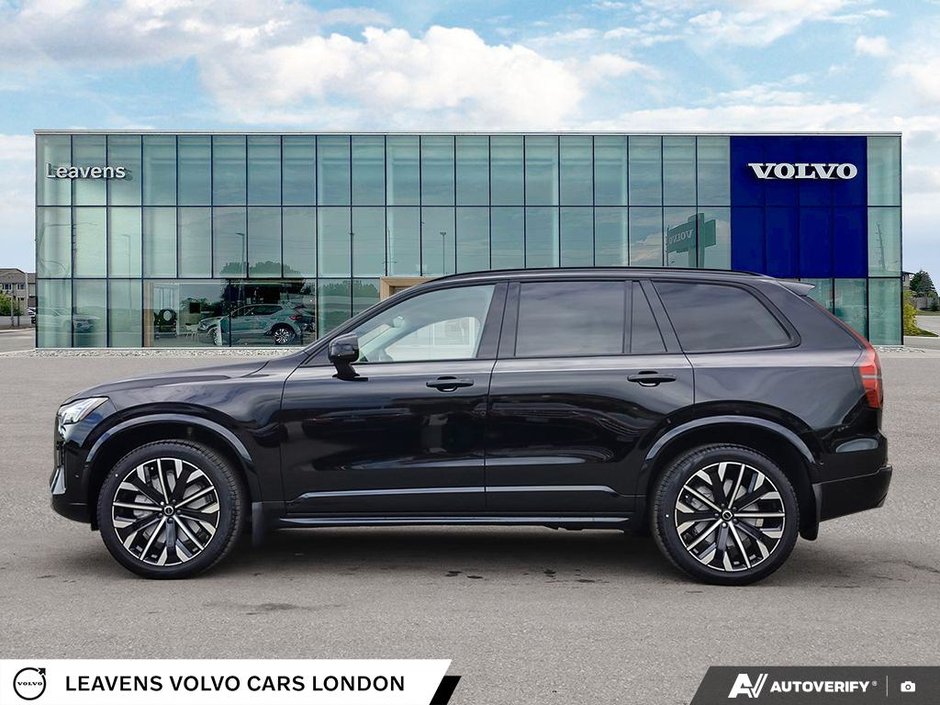 2026 Volvo XC90 PLUS DARK THEME-2