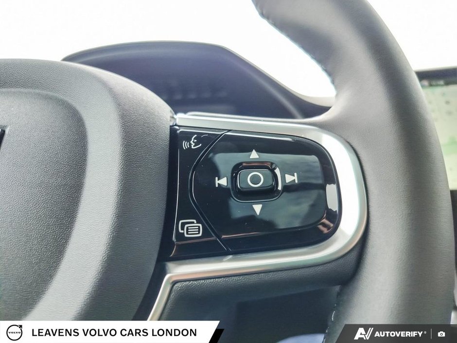 2026 Volvo XC90 PLUS DARK THEME-15