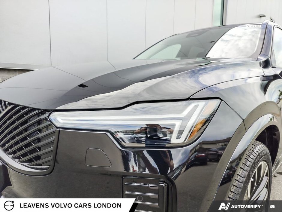 2026 Volvo XC90 PLUS DARK THEME-7