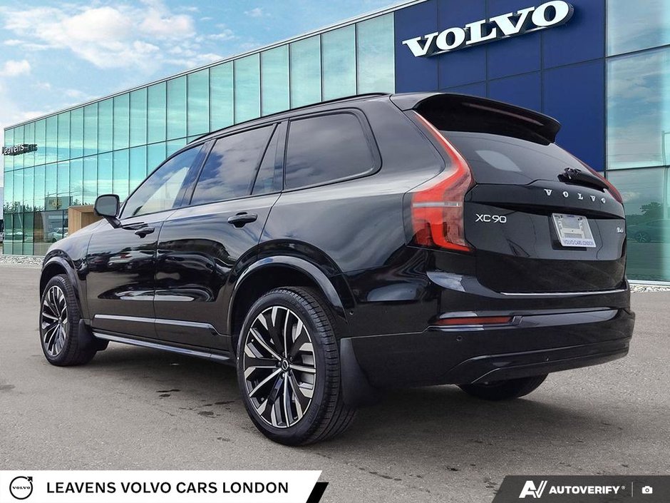 2026 Volvo XC90 PLUS DARK THEME-3