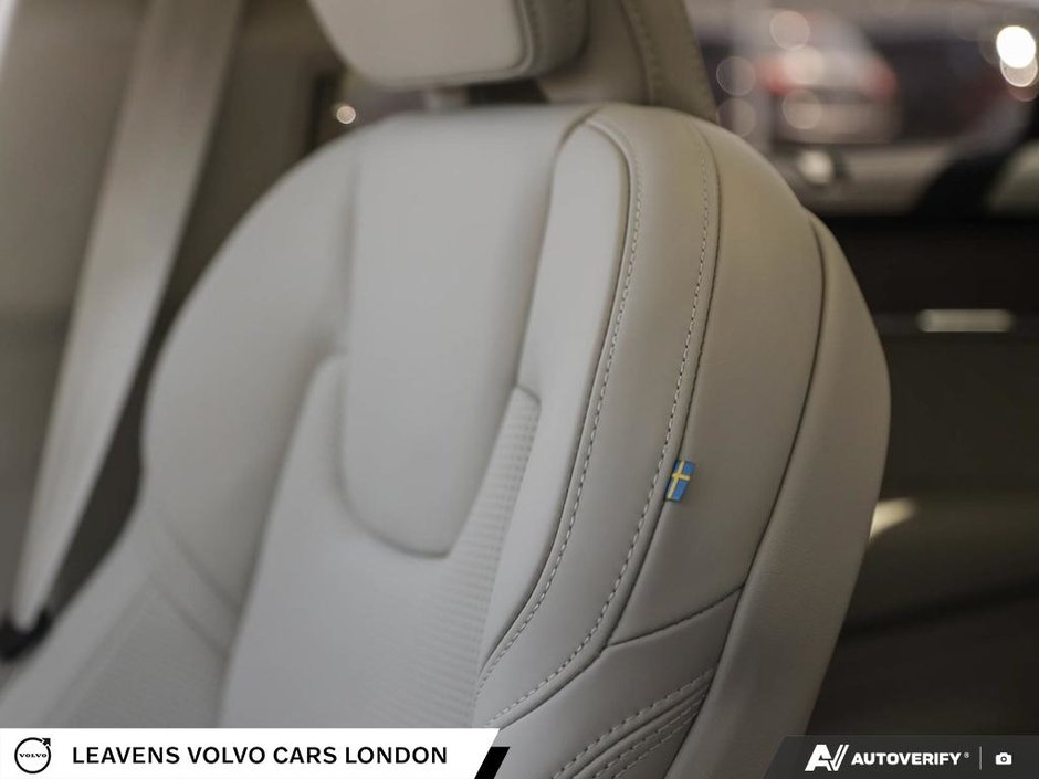 2027 Volvo XC90 ULTRA BRIGHT THEME-22
