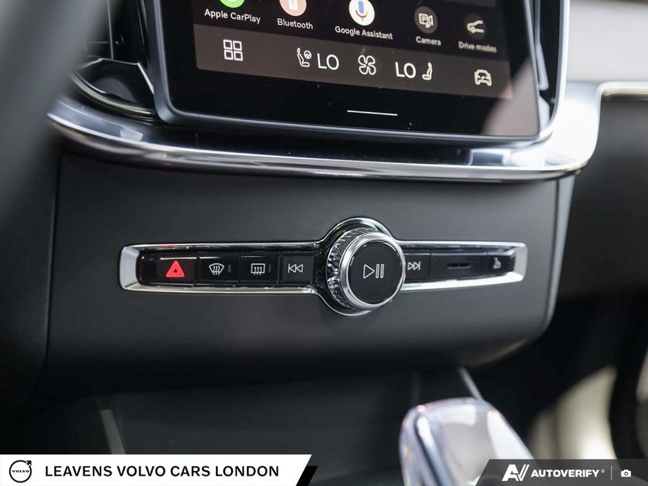 2027 Volvo XC90 ULTRA BRIGHT THEME-19