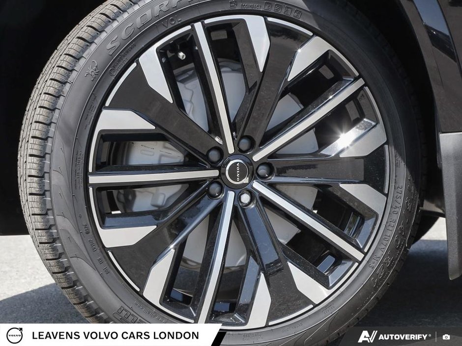 2027 Volvo XC90 ULTRA DARK THEME-5