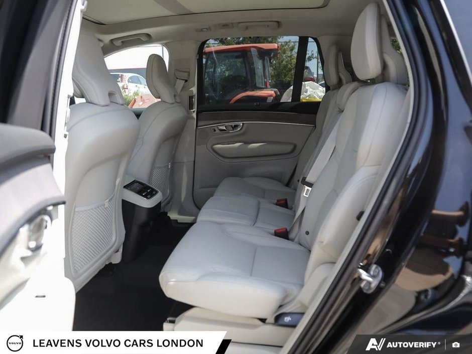 2027 Volvo XC90 ULTRA DARK THEME-23