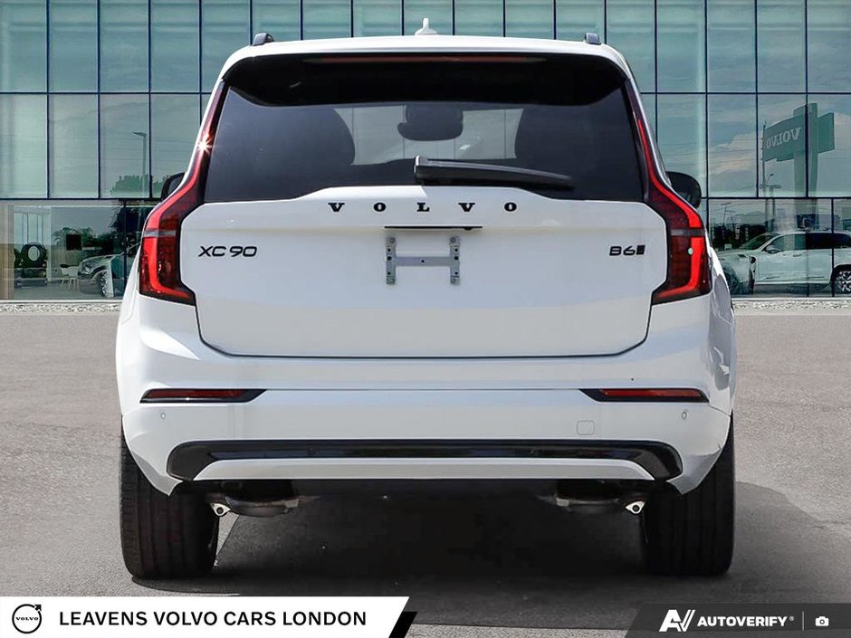 2027 Volvo XC90 ULTRA BLACK EDITION-4