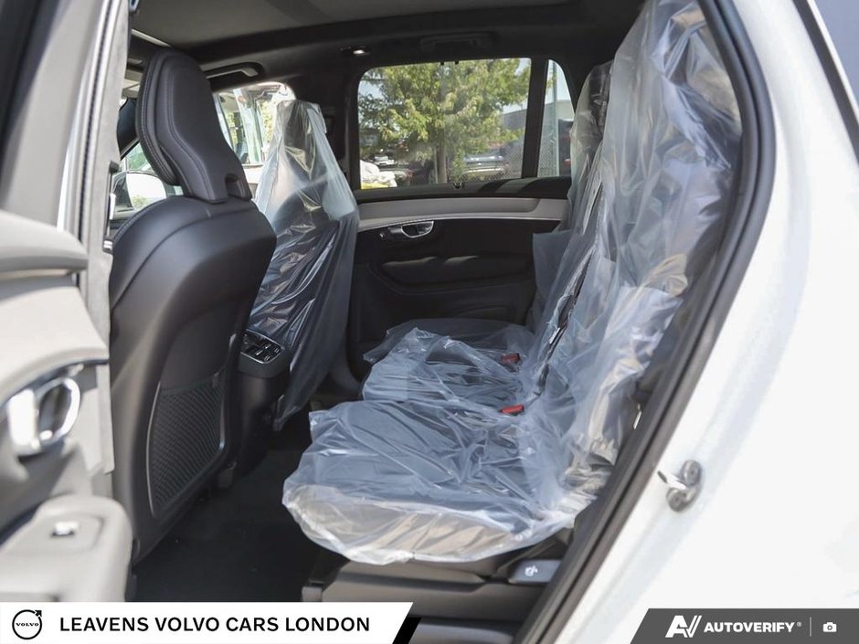 2027 Volvo XC90 ULTRA BLACK EDITION-23