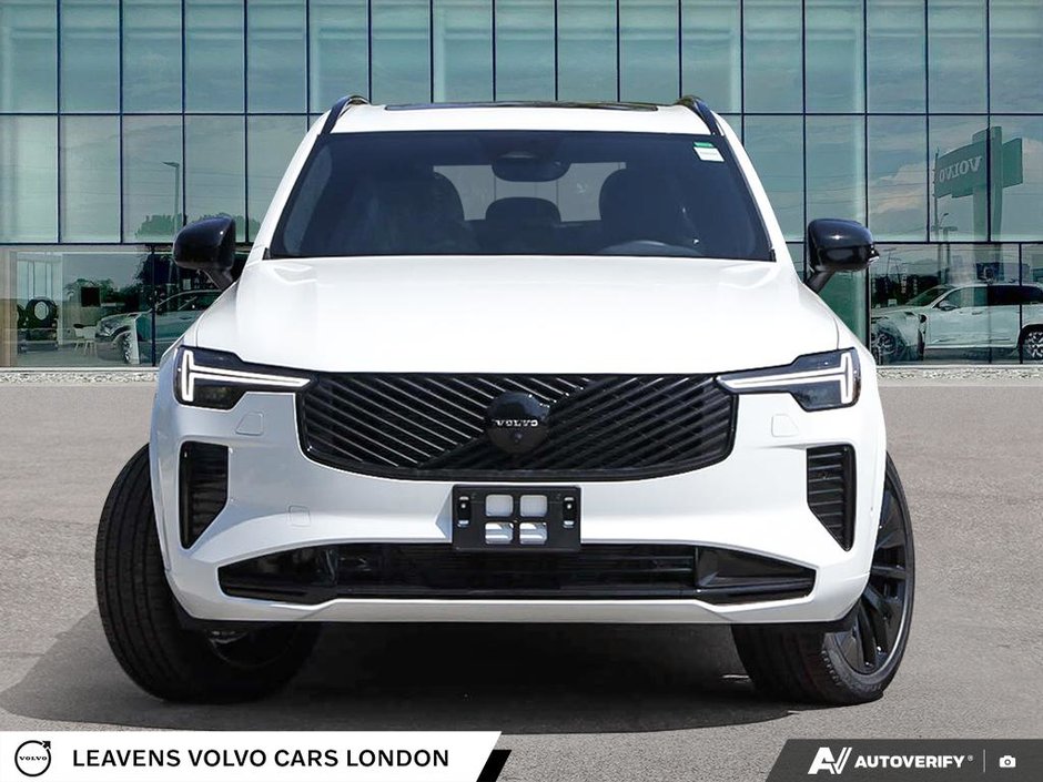 2027 Volvo XC90 ULTRA BLACK EDITION-1