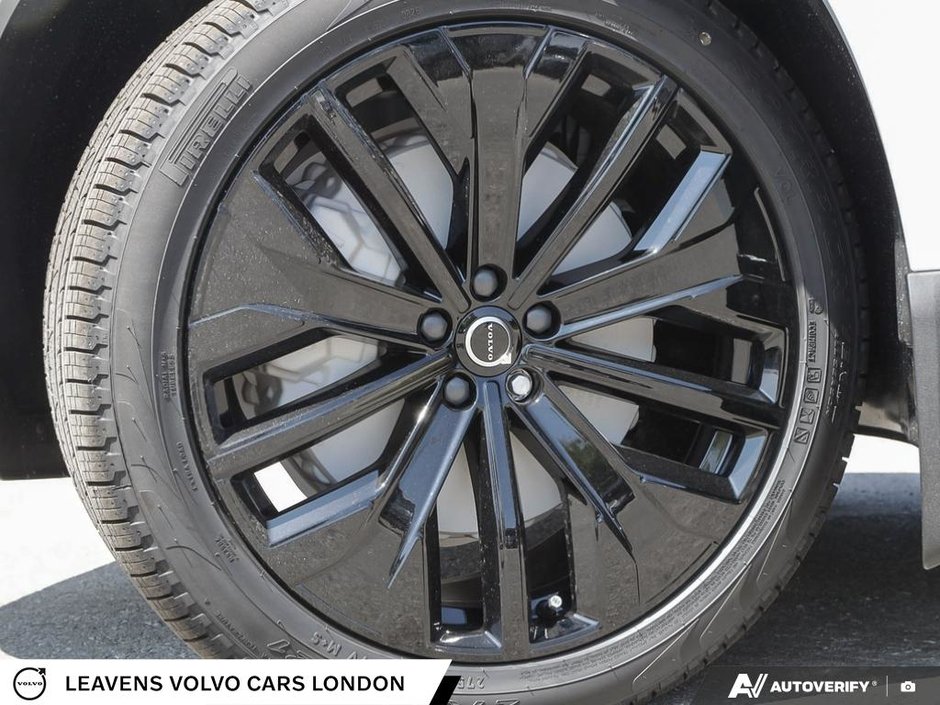 2027 Volvo XC90 ULTRA BLACK EDITION-5