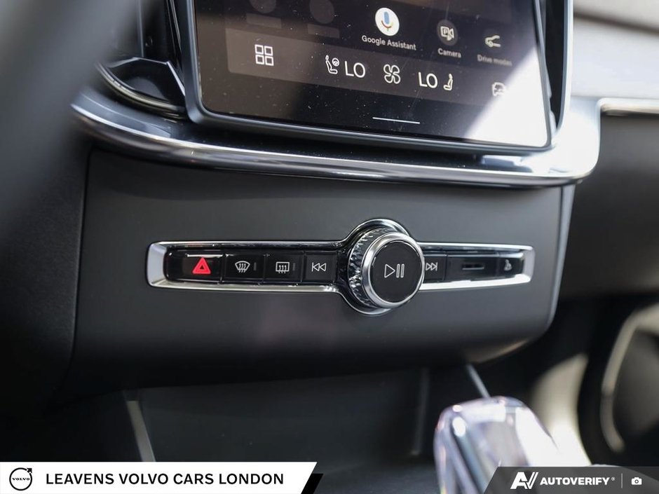 2027 Volvo XC90 ULTRA BRIGHT THEME-19