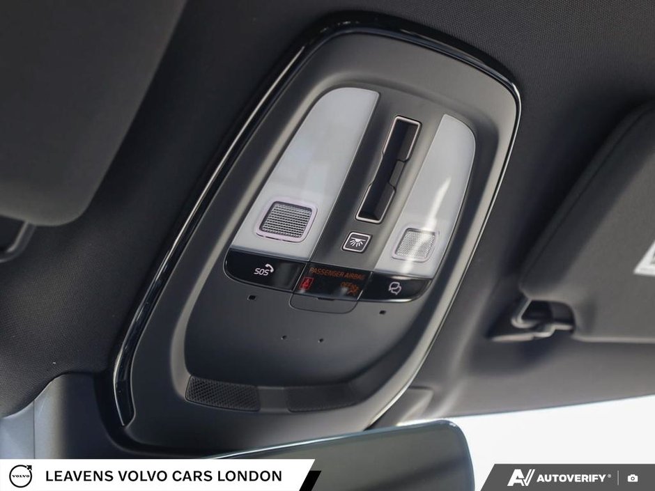 2027 Volvo XC90 PLUS DARK THEME-21