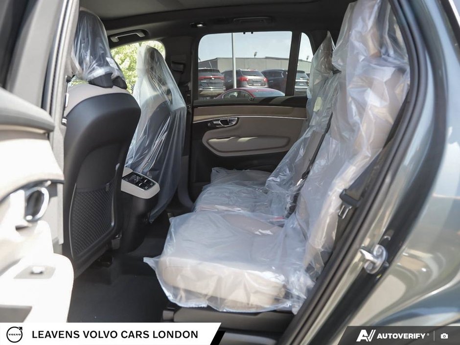2027 Volvo XC90 PLUS DARK THEME-23