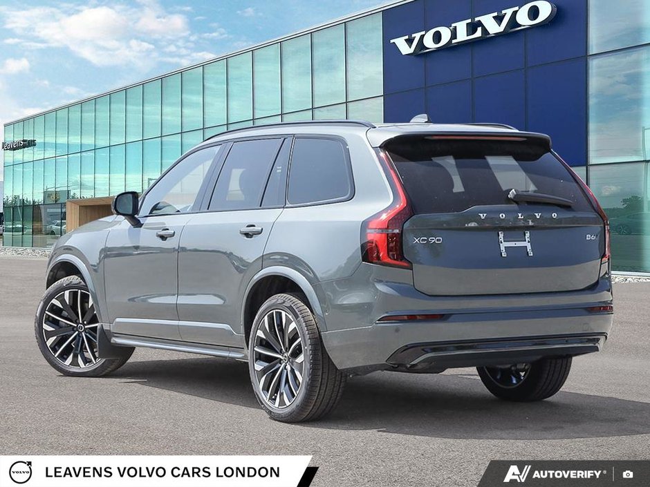 2027 Volvo XC90 PLUS DARK THEME-3