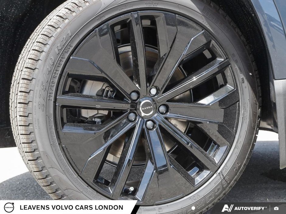 2027 Volvo XC90 ULTRA BLACK EDITION-5