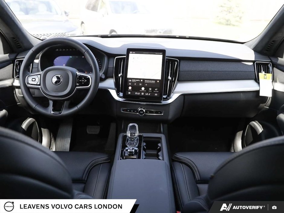 2027 Volvo XC90 ULTRA BLACK EDITION-24