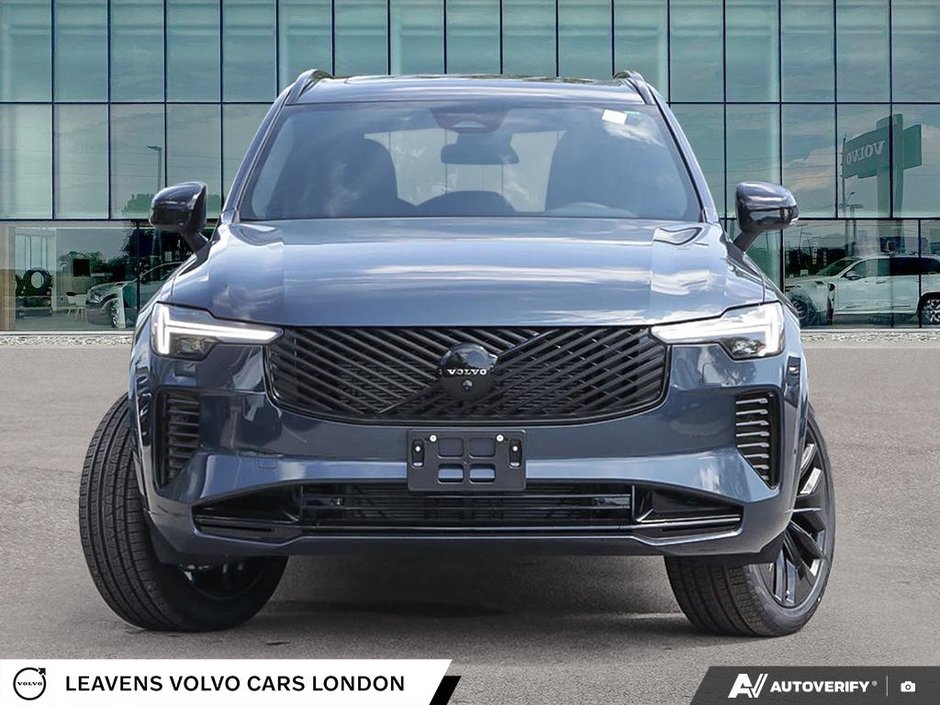 2027 Volvo XC90 ULTRA BLACK EDITION-1