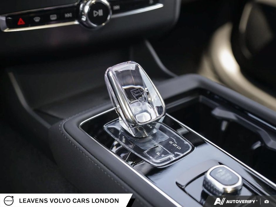 2027 Volvo XC90 Ultra Black Edition 7-Seater-18