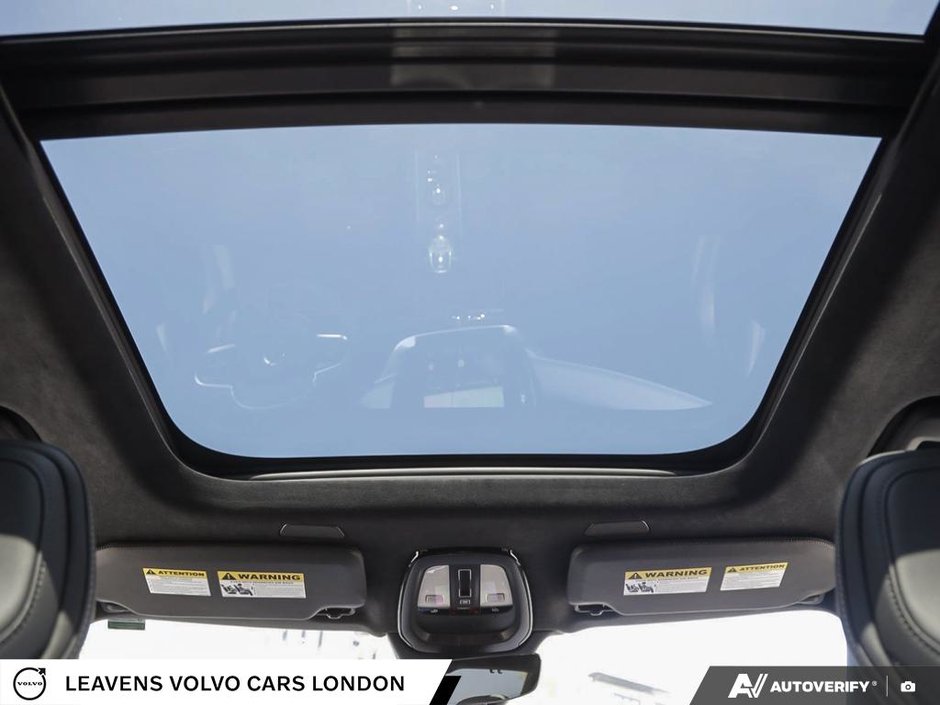 2027 Volvo XC90 Ultra Black Edition 7-Seater-25