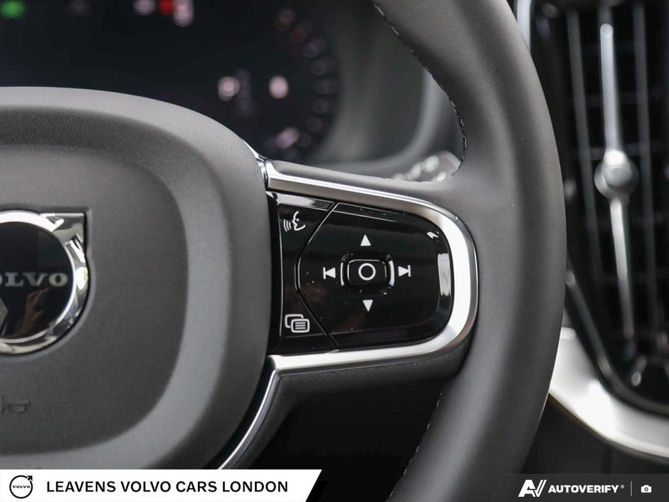 2027 Volvo XC90 ULTRA BRIGHT THEME-17