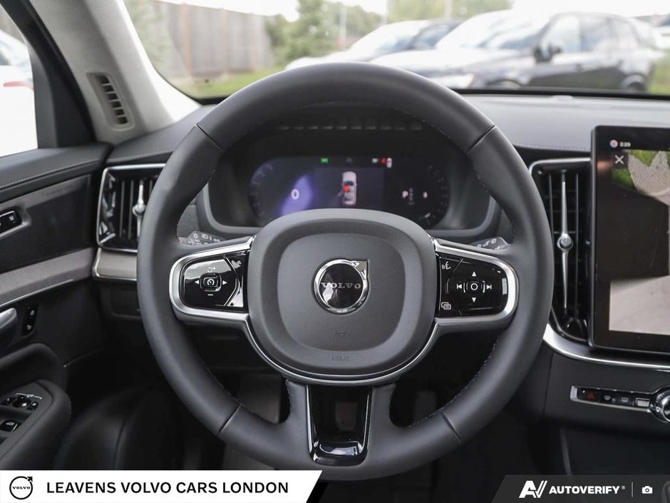 2027 Volvo XC90 ULTRA DARK THEME-13