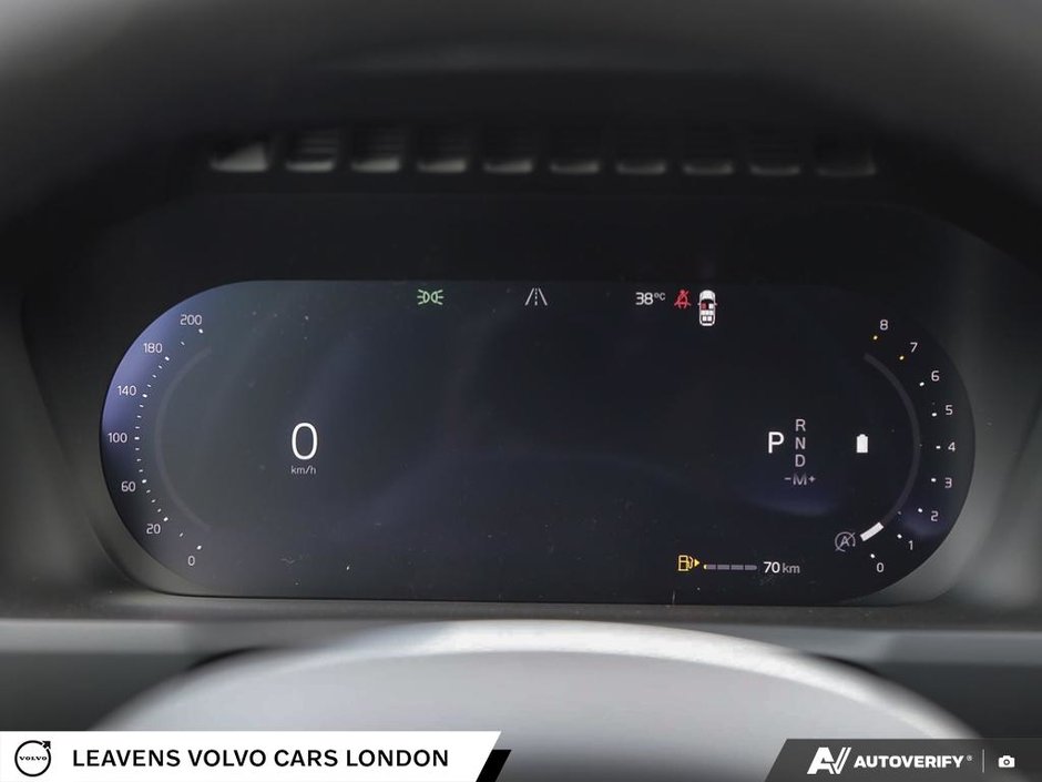 2027 Volvo XC90 ULTRA DARK THEME-14