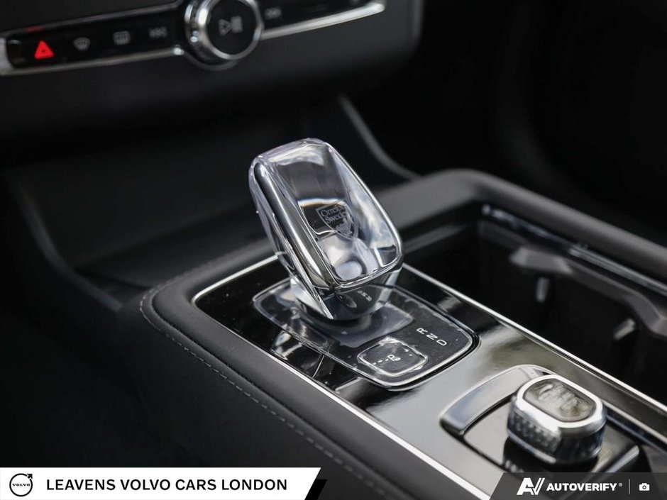 2027 Volvo XC90 ULTRA DARK THEME-18