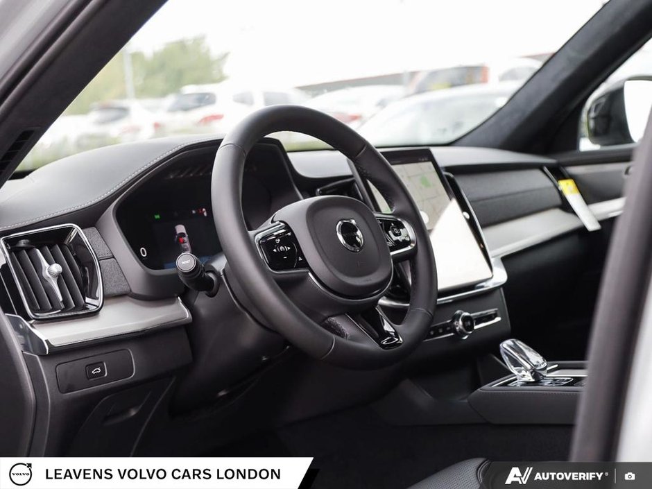 2027 Volvo XC90 Ultra Black Edition 7-Seater-12