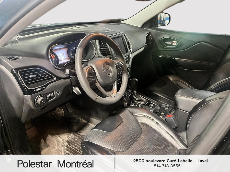 Jeep Cherokee Altitude 2022-8
