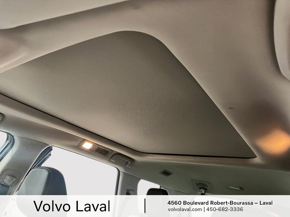 Nissan Pathfinder Platinum 2023-11