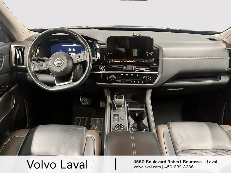 Nissan Pathfinder Platinum 2023-9