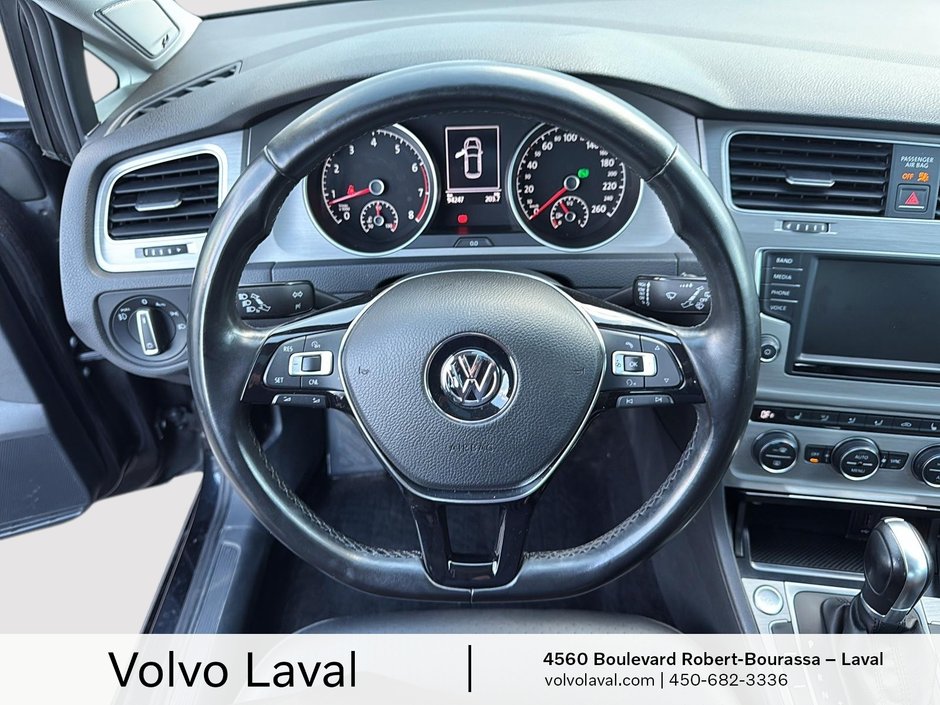 Volkswagen Golf Trendline 2016-8