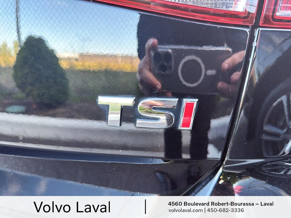 Volkswagen Golf Trendline 2016-13