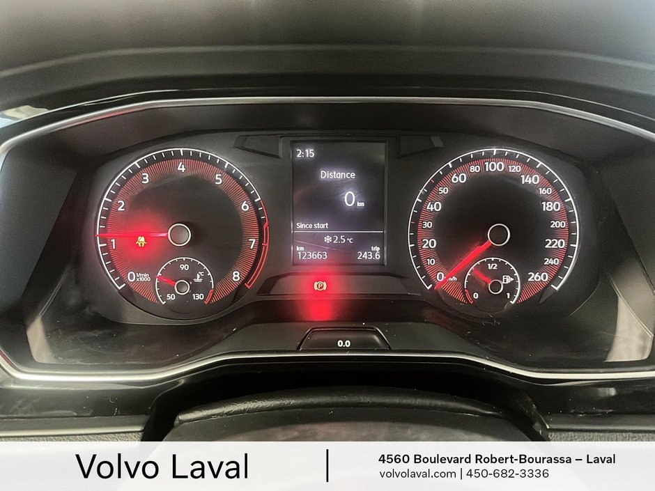 Volkswagen Jetta Highline 2019-10