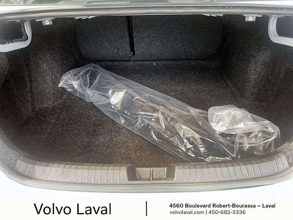 Volkswagen Jetta Highline 2019-15