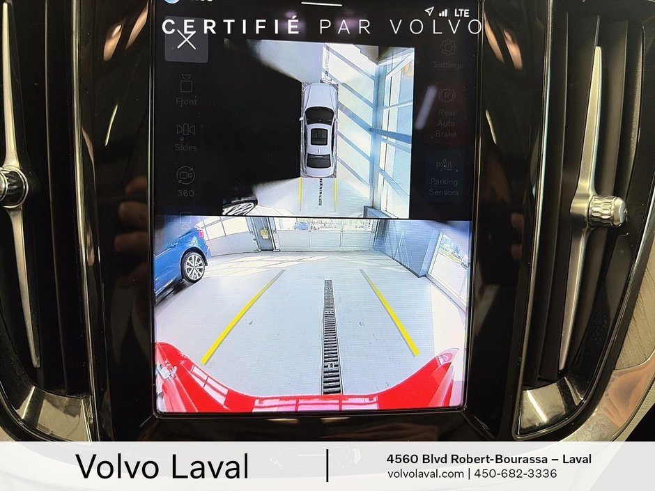 Volvo S60 Recharge Ultimate Dark Theme 2024-16