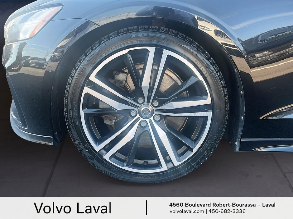 Volvo S60 R-Design 2019-3