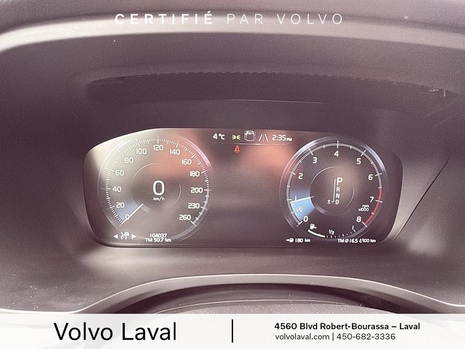 2020 Volvo V60 Cross Country BASE-16