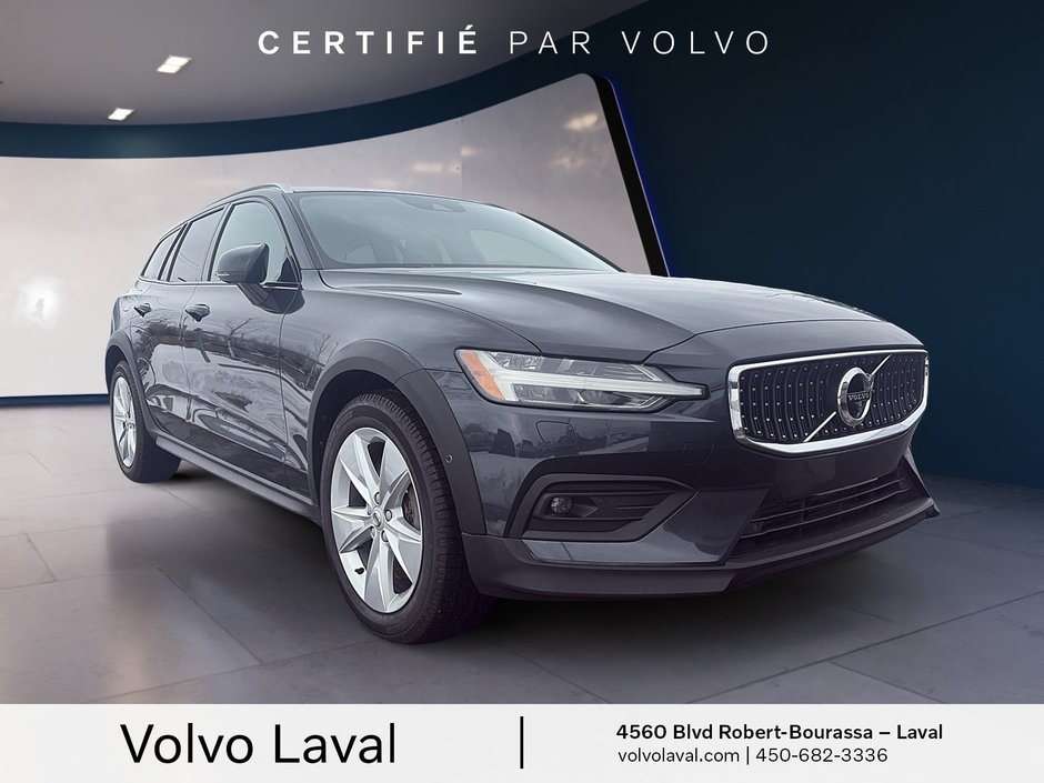 2020 Volvo V60 Cross Country BASE-0