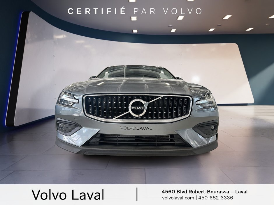 Volvo V60 Cross Country BASE 2021-1