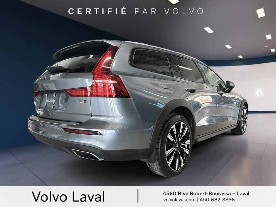 Volvo V60 Cross Country BASE 2021-3