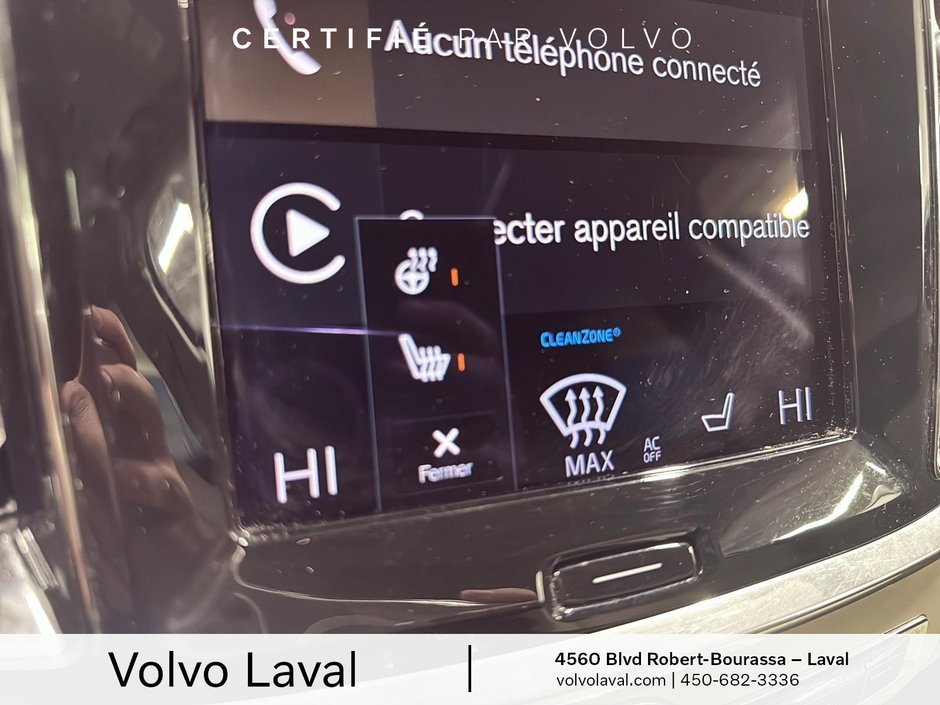 2021 Volvo V60 Cross Country BASE-14