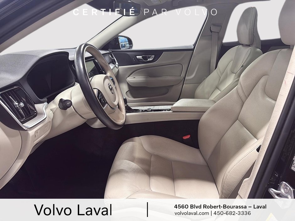 2021 Volvo V60 Cross Country BASE-7