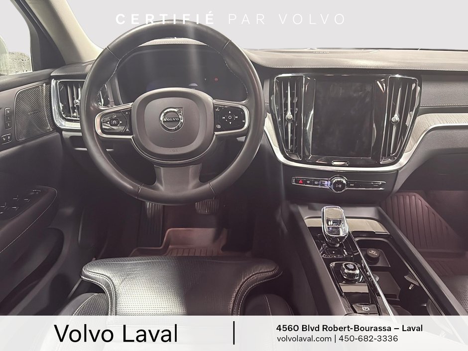 Volvo V60 Cross Country Ultimate 2024-11