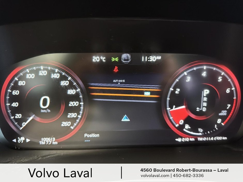 2020 Volvo V60 R-Design-11