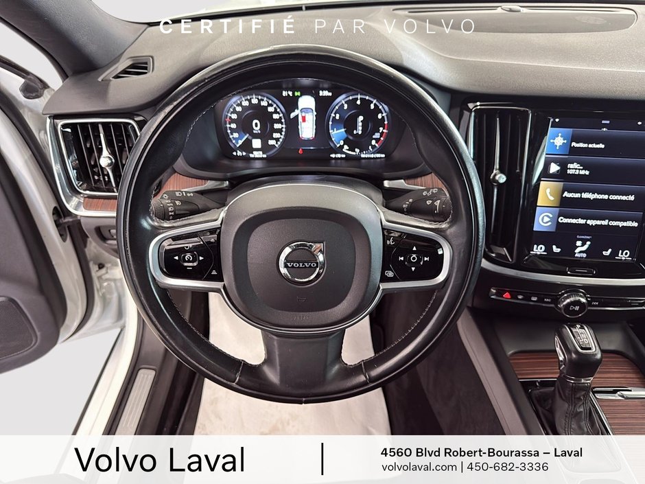 Volvo V60 Momentum 2021-12