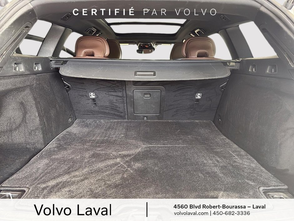 Volvo V60 Momentum 2021-19