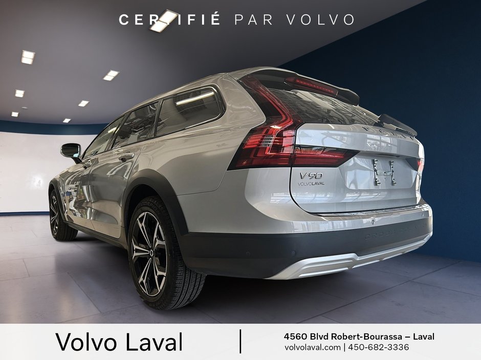 Volvo V90 Cross Country Plus 2023-6