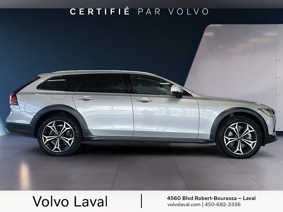 Volvo V90 Cross Country Plus 2023-3